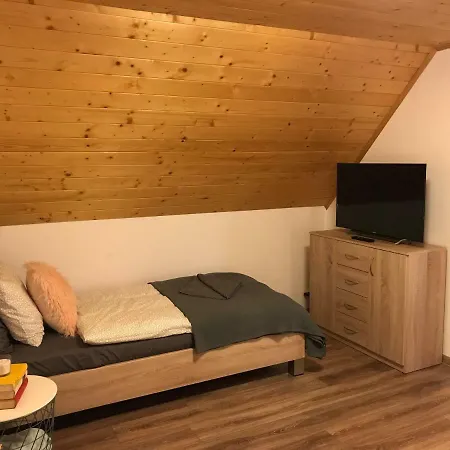 Detvan Tatil Evi Stará Lesná