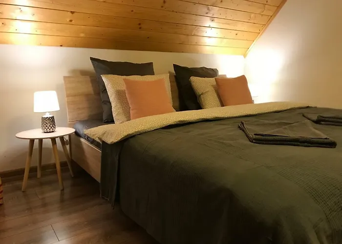 Semesterbostad Detvan