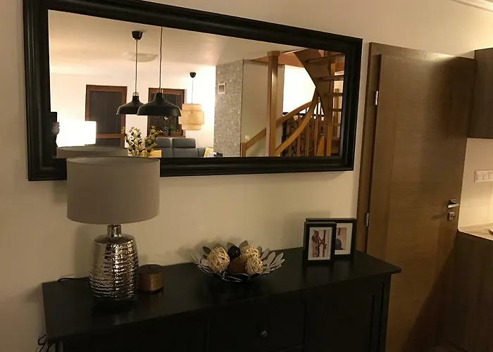 Detvan Semesterbostad Stará Lesná